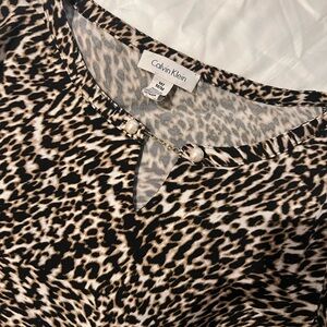 Calvin Klein Size M shirt